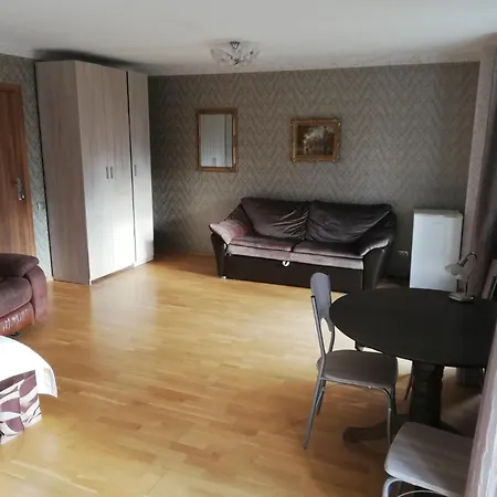 Oti Guesthouse-2